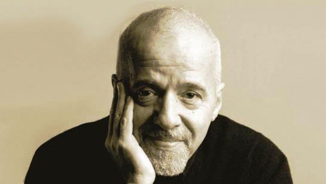 Muito cuidado com os elogios rápidos - Paulo Coelho - Poetris